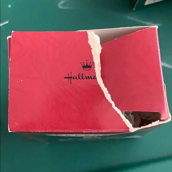 Pocahontas and captain John Smith ornament - Picture 8 of 8